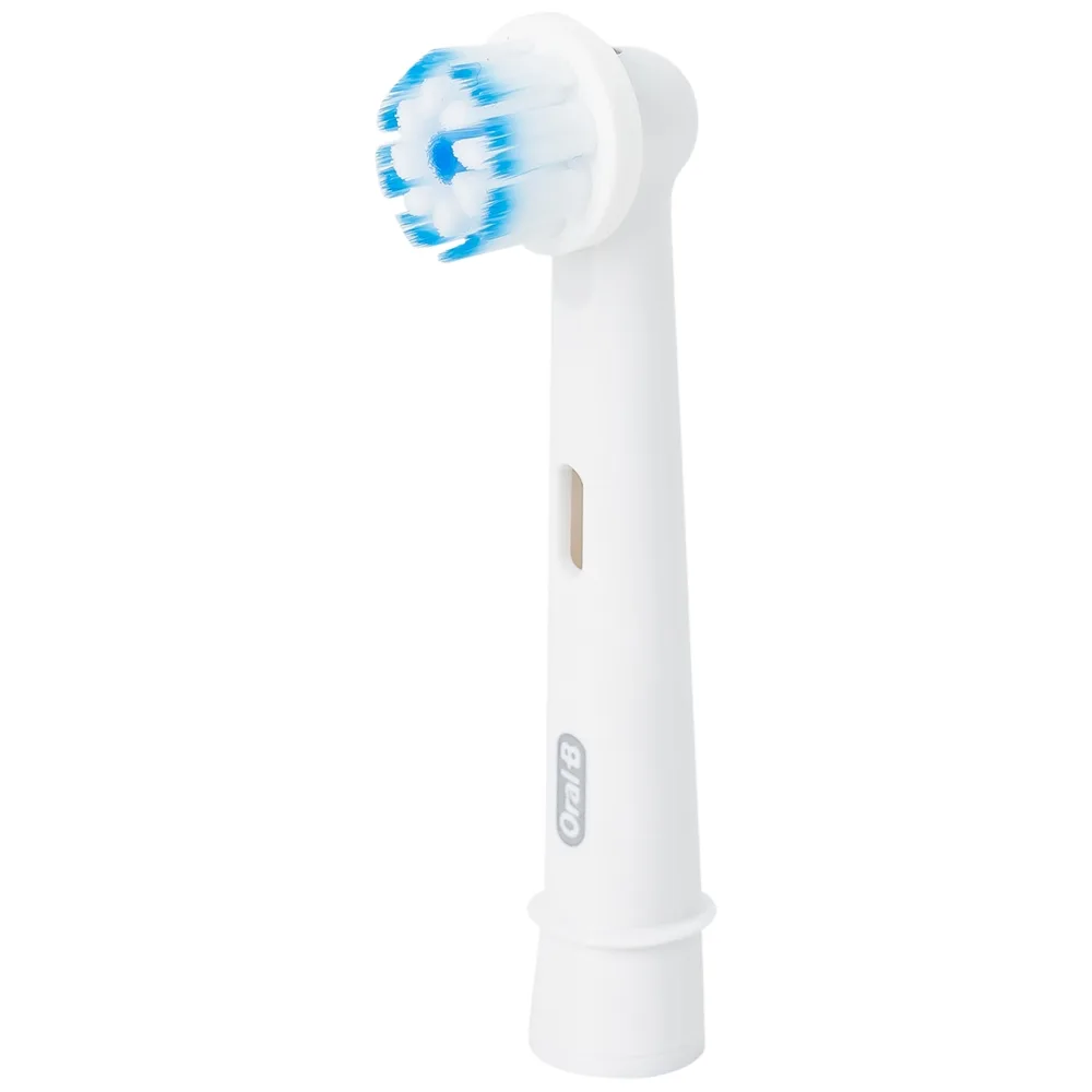 Hình ảnh Bàn chải điện Oral-B Vitality Ultrathin D12.513 giúp làm sạch mảng bám trên răng, loại bỏ các vết ố răng