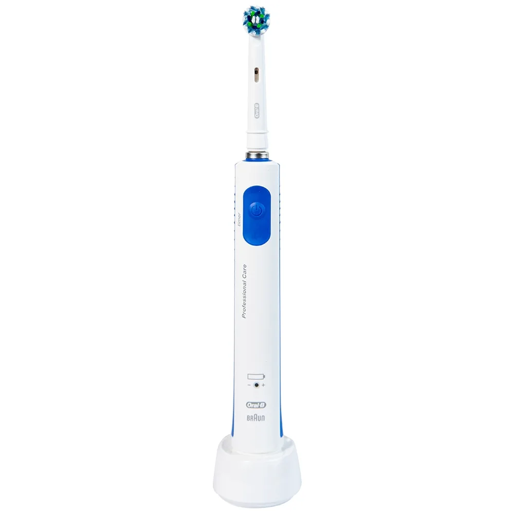 Hình ảnh Bàn chải đánh răng điện Oral-B Pro600 D16.513 loại bỏ các mảng bám, làm sạch răng và khoang miệng cho người lớn