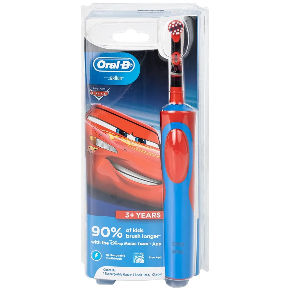 Hình ảnh Bàn chải đánh răng trẻ em sạc điện Oral-B Vitality D12 Disney Cars giúp làm sạch mảng bám trên răng một cách toàn diện