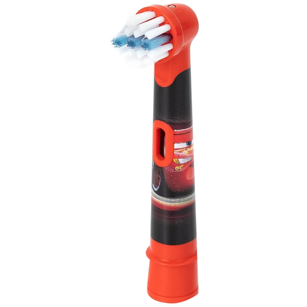 Hình ảnh Bàn chải đánh răng trẻ em sạc điện Oral-B Vitality D12 Disney Cars giúp làm sạch mảng bám trên răng một cách toàn diện