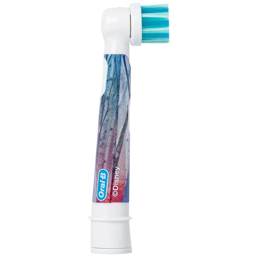 Hình ảnh Bàn chải đánh răng trẻ em sạc điện Oral-B Vitality D12 Disney Frozen giúp làm sạch mảng bám trên răng một cách toàn diện