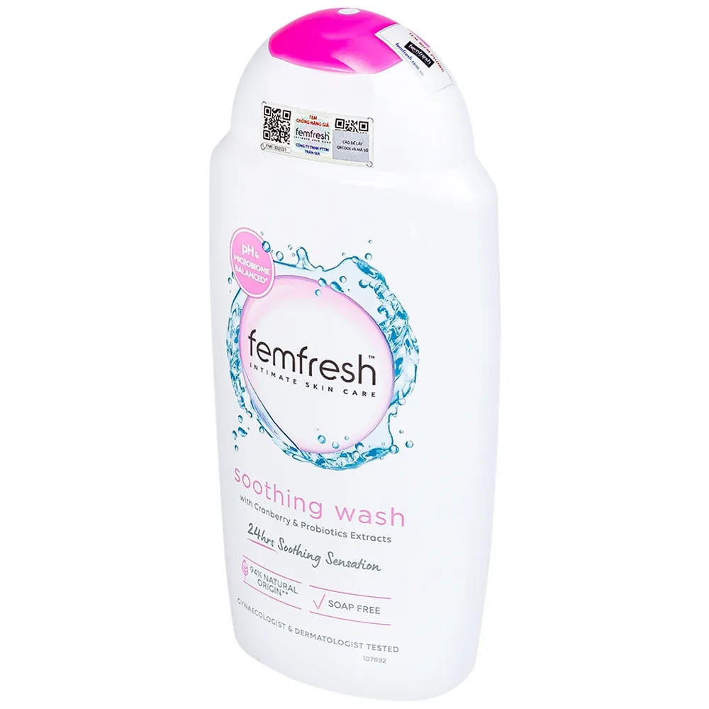 Hình ảnh Dung dịch vệ sinh phụ nữ Femfresh Soothing Wash làm sạch, khử mùi hôi, làm thơm vùng kín (250ml)