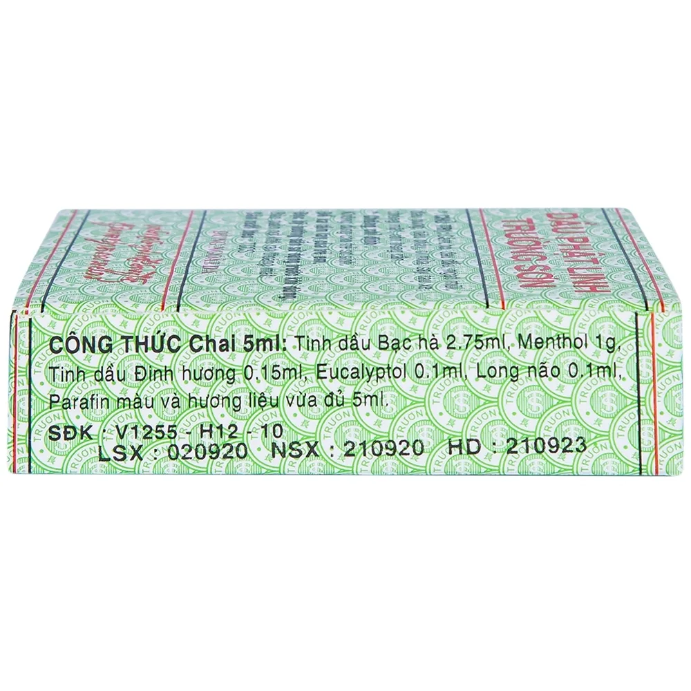 Hình ảnh Dầu Phật Linh Trường Sơn điều trị cảm, ho, sổ mũi, nhức đầu, say nắng (12 chai x 5ml)