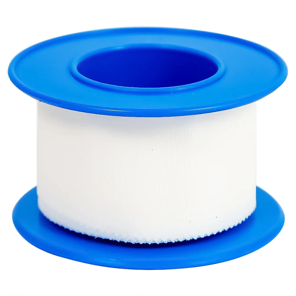 Hình ảnh Băng keo cuộn lụa Young Plaster-Silk 2.5cm x 5m Young Chemical cố định ống truyền dẫn, dán lên gạc cố định vết thương (1 cuộn)