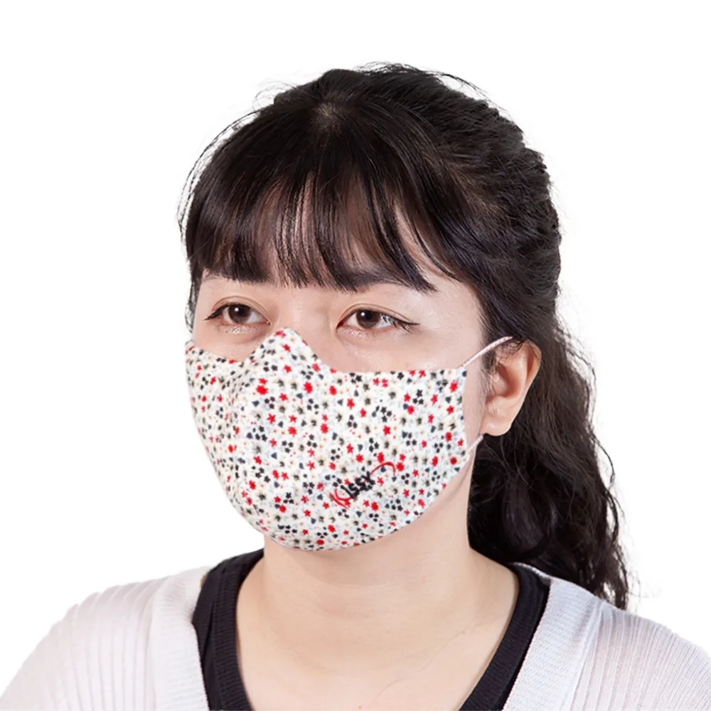 Hình ảnh Khẩu trang sợi hoạt tính Kissy size M 3 lớp giúp lọc sạch không khí, ngăn bụi, khí ô nhiễm