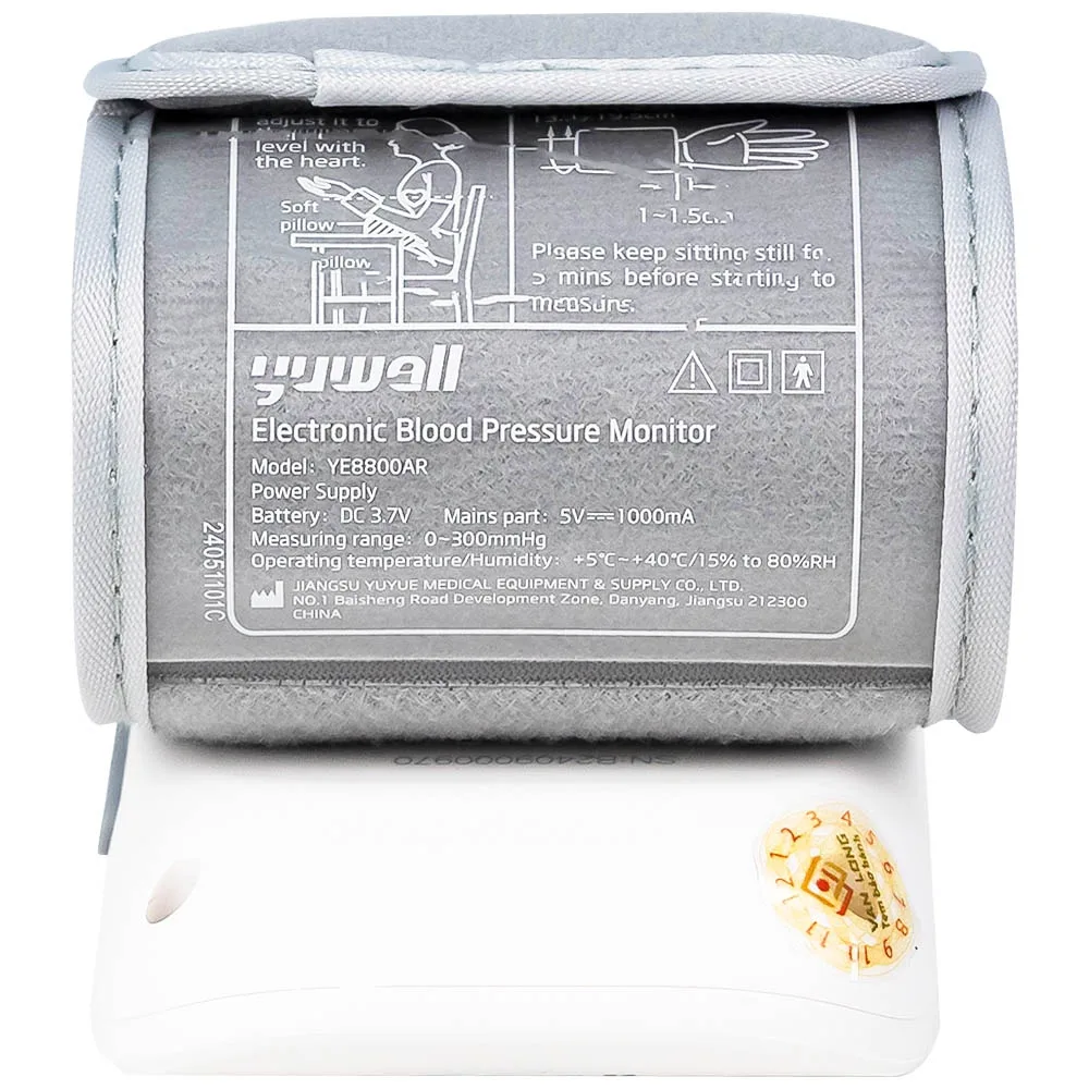 Hình ảnh Máy đo huyết áp điện tử cổ tay Yuwell YE8800AR cảnh báo rung nhĩ, ngăn ngừa đột quỵ